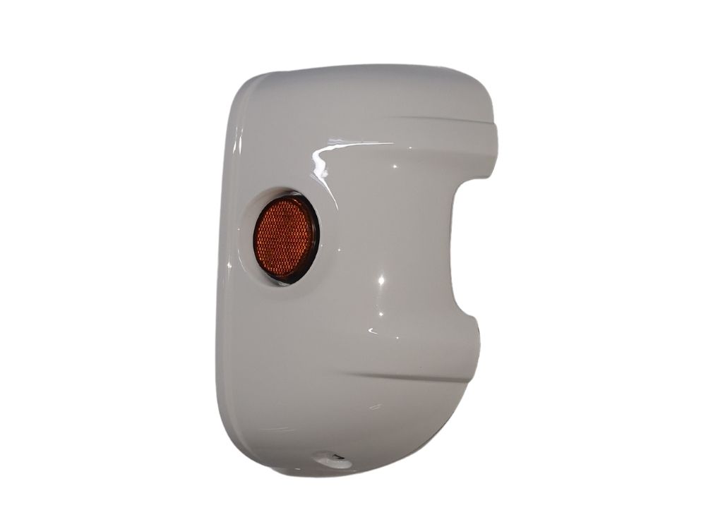 Nissan-UD Front Bumper Bar End R/H - Short - With Reflector - To suit 28cm High Bar - LK/MK/PK (2004-2011) - Image 2