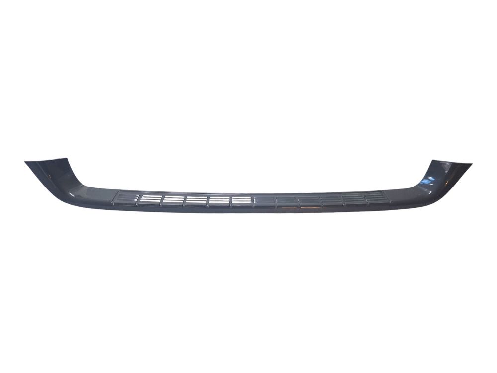 Isuzu Giga Front Bumper Bar Step Tread - Lower - CXZ/CXY/CYZ/EXD/EXY/EXZ (1994-2017)