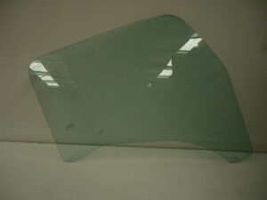 Mitsubishi/Fuso Canter Front Door Glass R/H - FEA/FEB/FEC/FG (2011-2024)